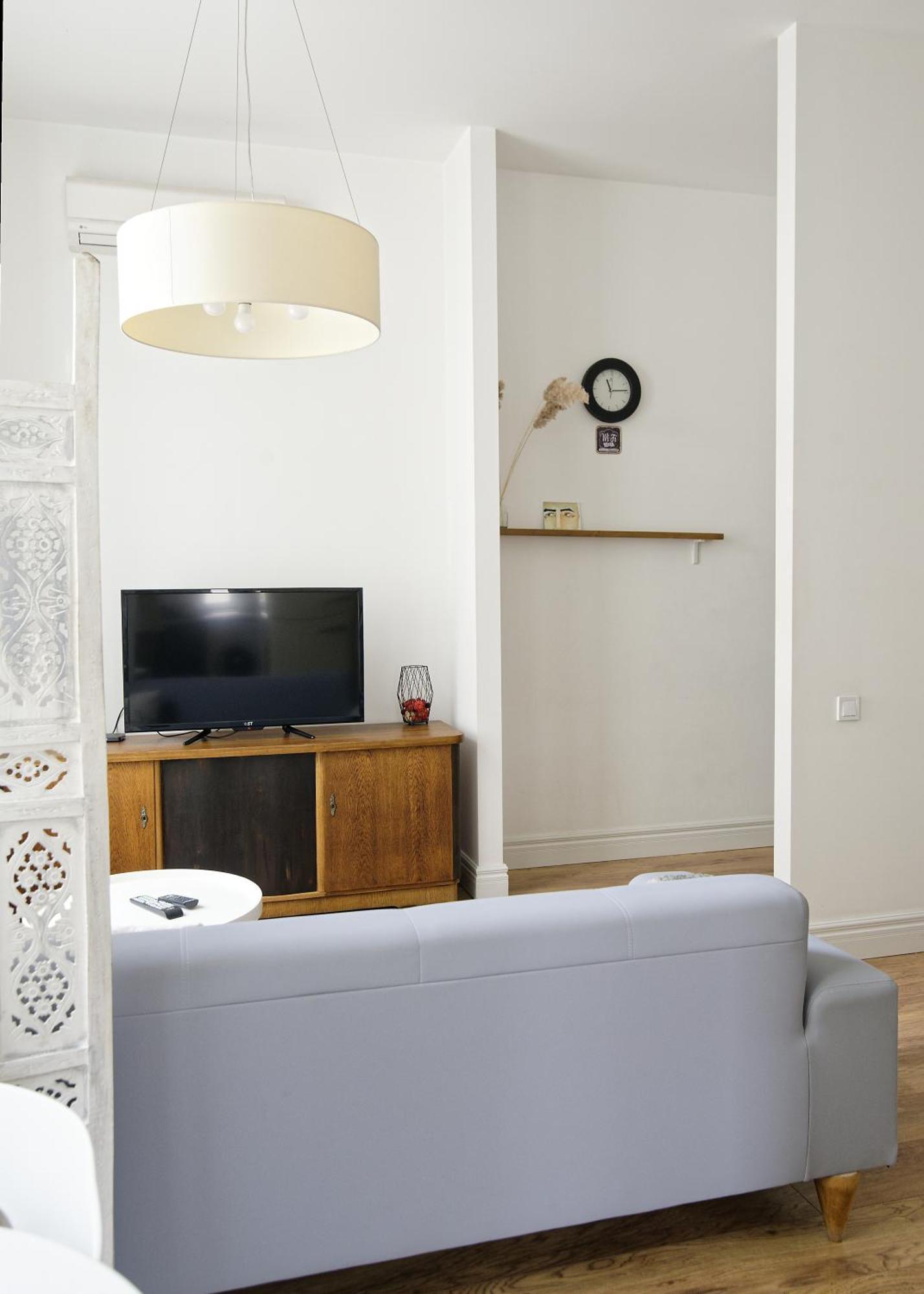 White Door Apartments Heart Of Odessa 1 Kültér fotó
