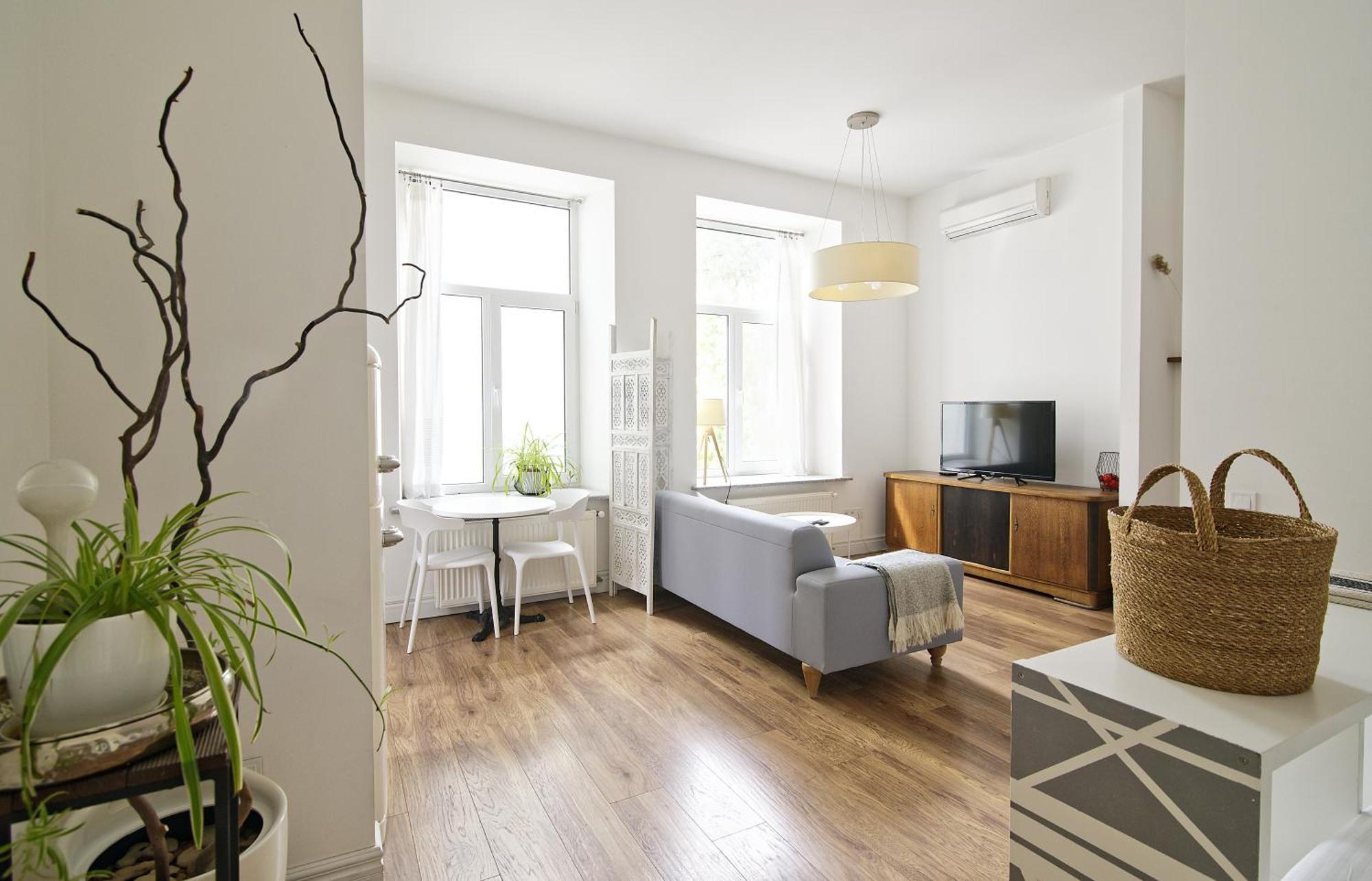 White Door Apartments Heart Of Odessa 1 Kültér fotó